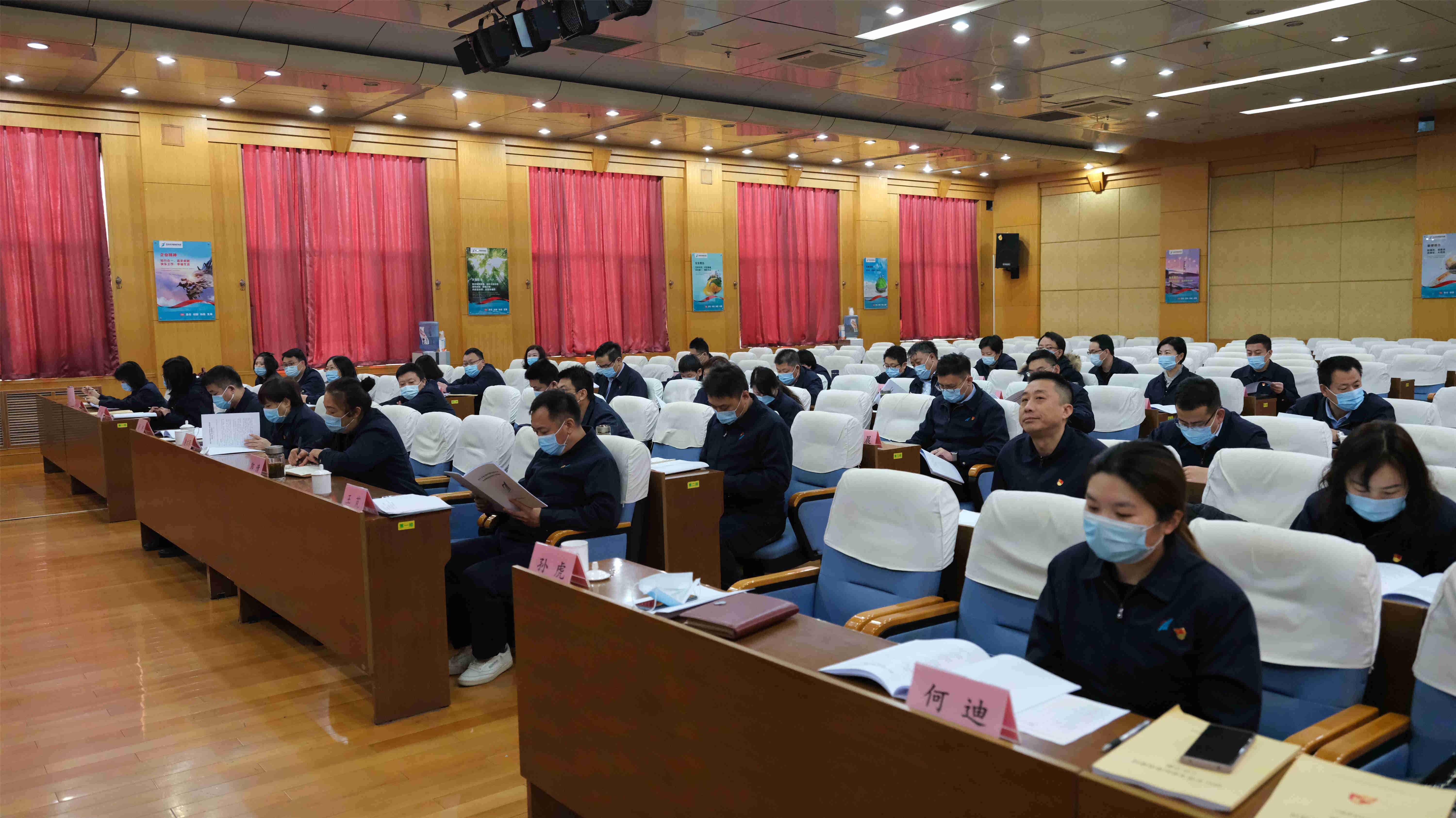 集團(tuán)與中建八局第一建設(shè)有限公司簽署戰(zhàn)略合作協(xié)議